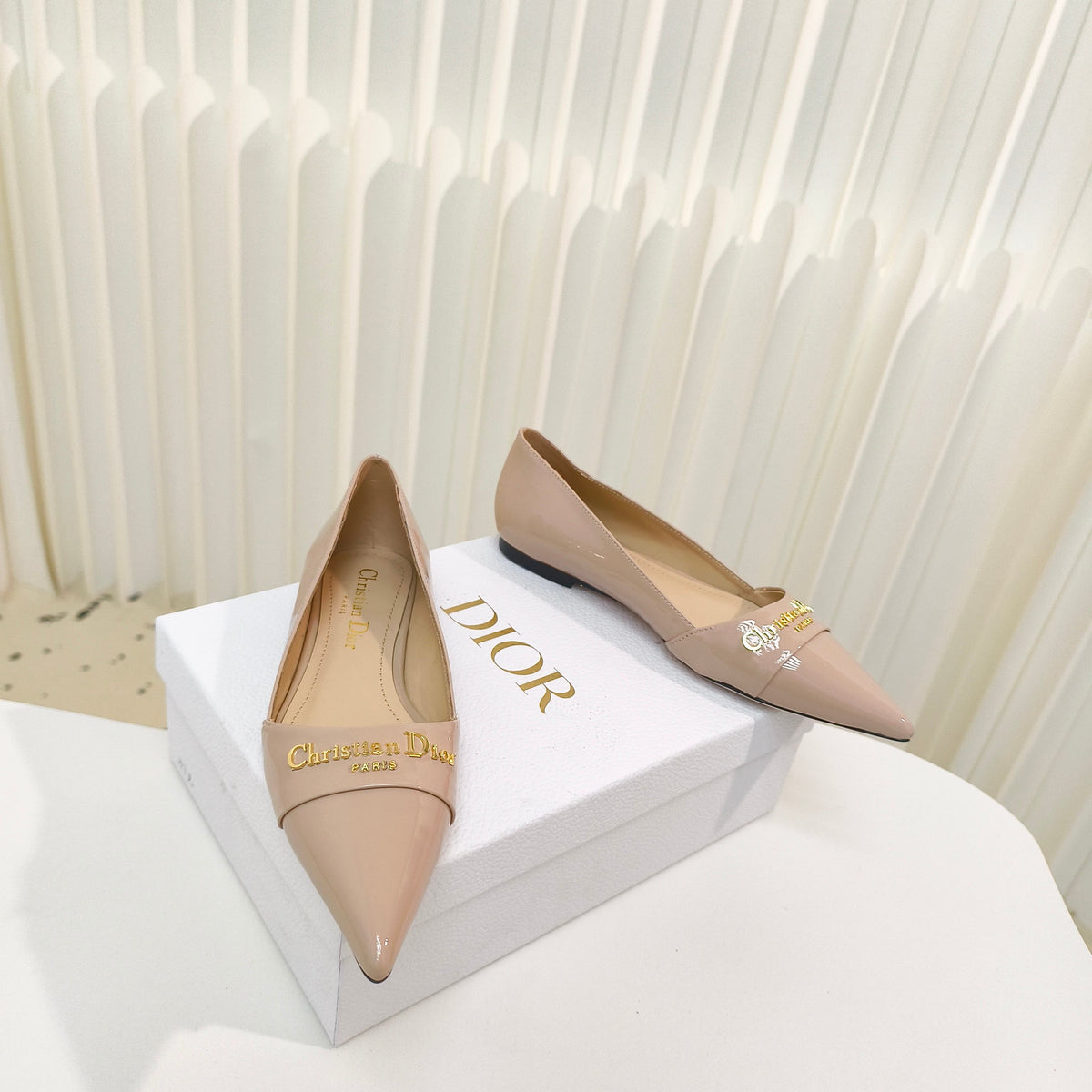 DIOR POINTED BALLET FLATS 25S IN BEIGE GLOSSY LEATHER WITH GOLD HARDWARE